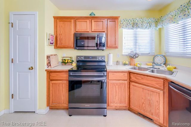 817 Star Drive, Davison, MI 48423