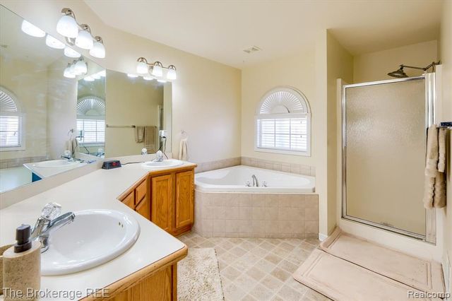 817 Star Drive, Davison, MI 48423