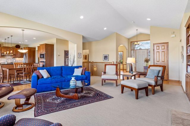 1809 Legacy Drive, Faribault, MN 55021