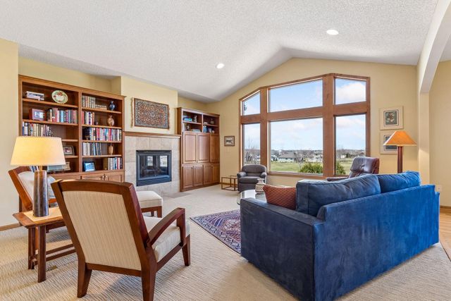 1809 Legacy Drive, Faribault, MN 55021