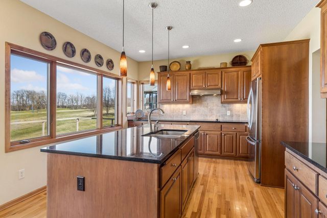 1809 Legacy Drive, Faribault, MN 55021