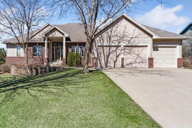1809 Legacy Drive, Faribault, MN 55021