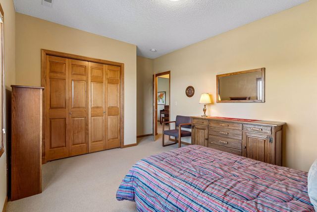 1809 Legacy Drive, Faribault, MN 55021