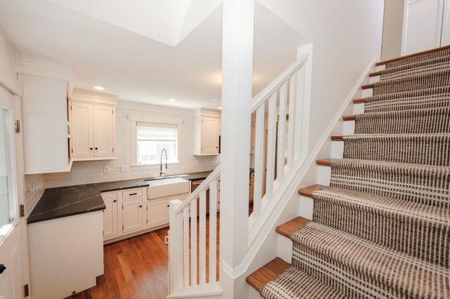 282 Hanover Street, Portsmouth, NH 03801