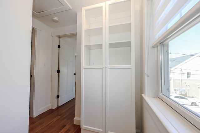 282 Hanover Street, Portsmouth, NH 03801