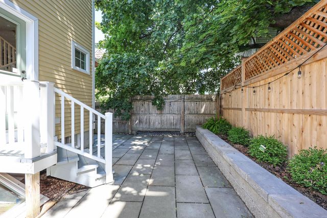 282 Hanover Street, Portsmouth, NH 03801