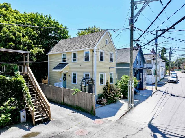 282 Hanover Street, Portsmouth, NH 03801