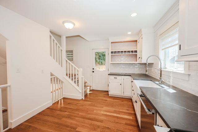 282 Hanover Street, Portsmouth, NH 03801