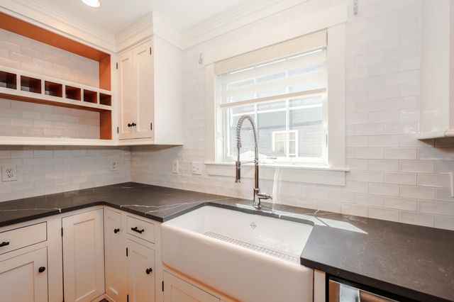 282 Hanover Street, Portsmouth, NH 03801