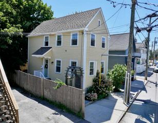 282 Hanover Street, Portsmouth, NH 03801