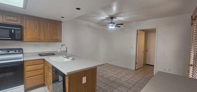 333 E Lilac Drive, Tempe, AZ 85288