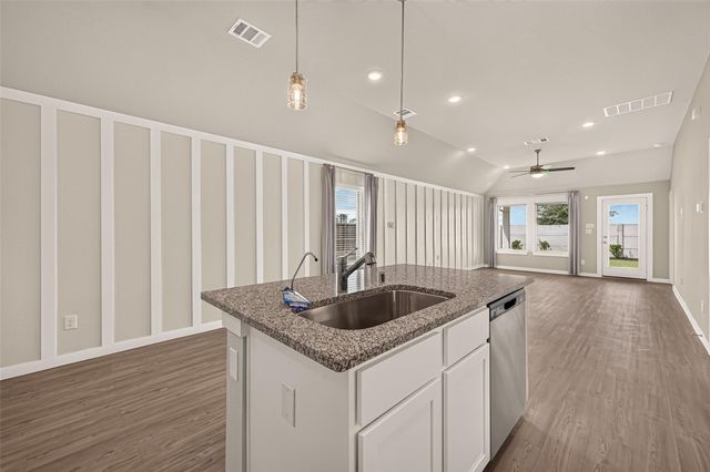 2003 Heather Ridge Way, Rosenberg, TX 77471