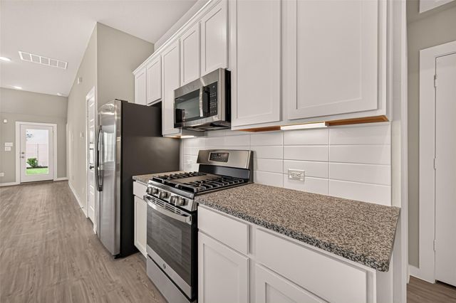 2003 Heather Ridge Way, Rosenberg, TX 77471