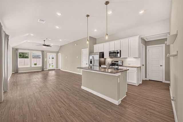 2003 Heather Ridge Way, Rosenberg, TX 77471