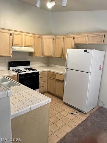 2110 Los Feliz Street 2037, Las Vegas, NV 89156