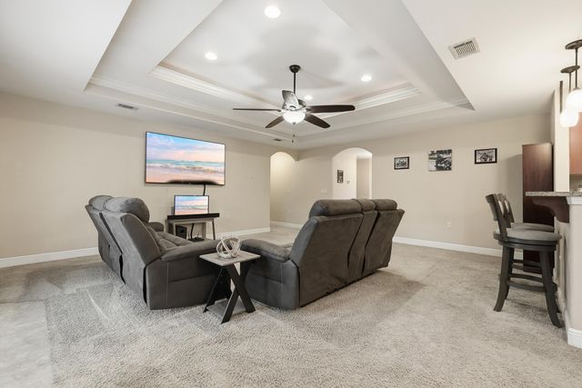 516 Grandridge Drive, Crestview, FL 32539