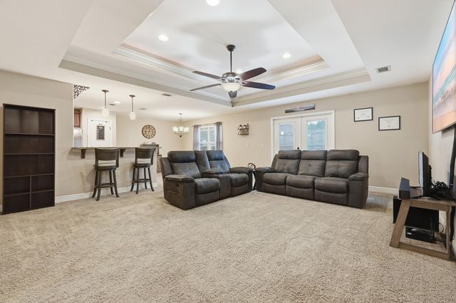 516 Grandridge Drive, Crestview, FL 32539