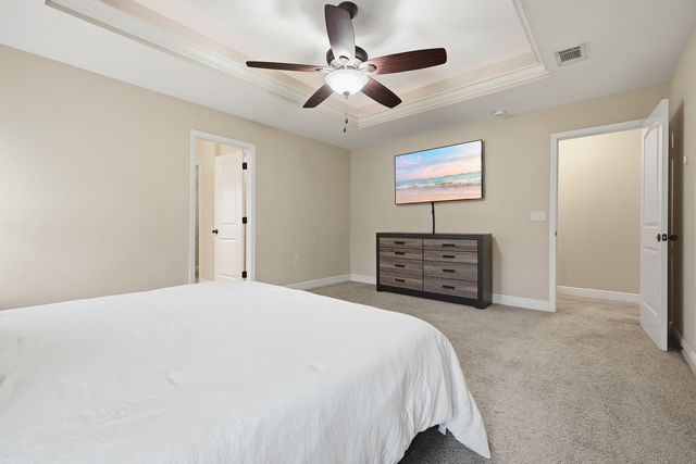 516 Grandridge Drive, Crestview, FL 32539