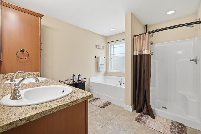 516 Grandridge Drive, Crestview, FL 32539