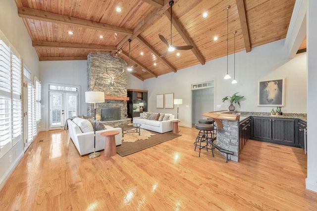 528 Old Alabama SE Road, Cartersville, GA 30120