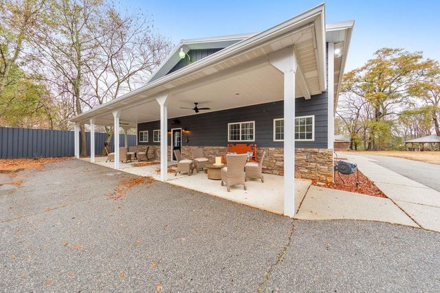 528 Old Alabama SE Road, Cartersville, GA 30120