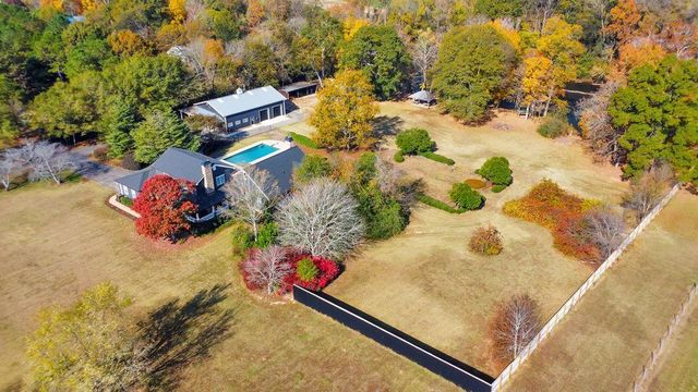 528 Old Alabama SE Road, Cartersville, GA 30120