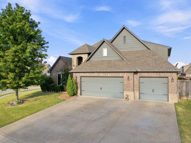 10353 E 125th Circle S, Bixby, OK 74008