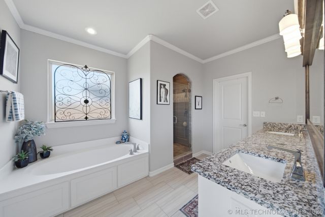 10353 E 125th Circle S, Bixby, OK 74008
