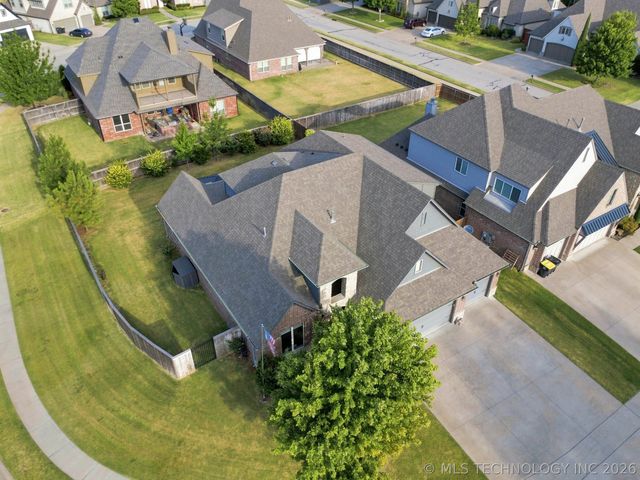 10353 E 125th Circle S, Bixby, OK 74008