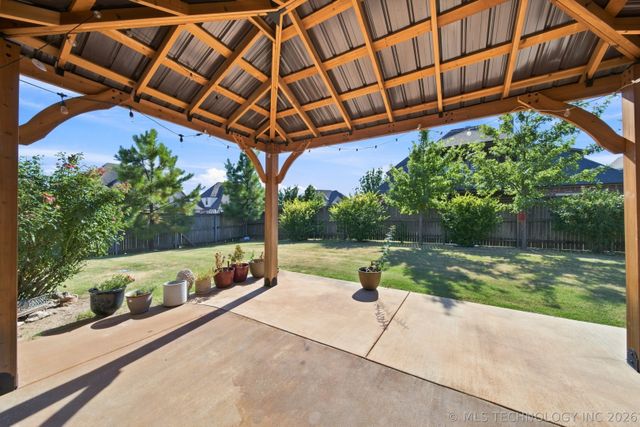 10353 E 125th Circle S, Bixby, OK 74008