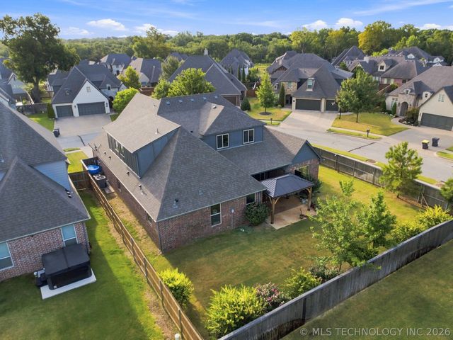 10353 E 125th Circle S, Bixby, OK 74008