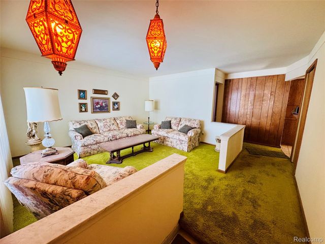 26032 Falmouth Drive, Warren, MI 48089