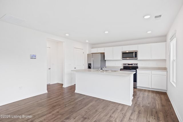 284 Zelcova Dr, Eminence, KY 40019