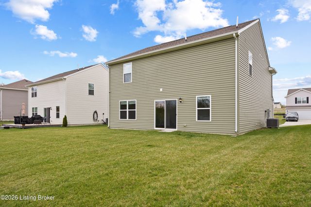 284 Zelcova Dr, Eminence, KY 40019