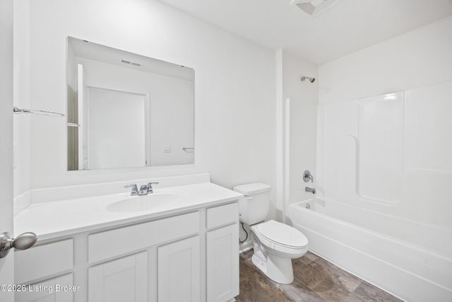 284 Zelcova Dr, Eminence, KY 40019