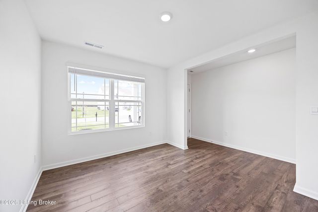 284 Zelcova Dr, Eminence, KY 40019