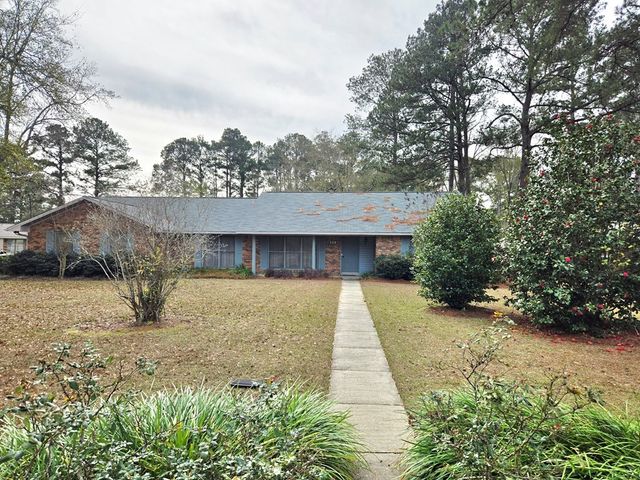 103 Foxfire Drive, Dothan, AL 36301