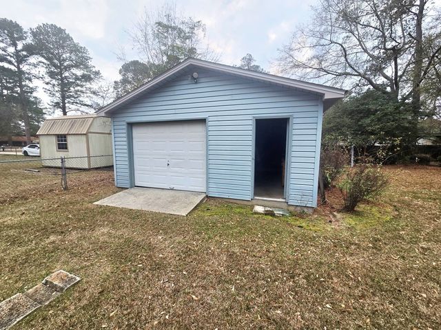 103 Foxfire Drive, Dothan, AL 36301
