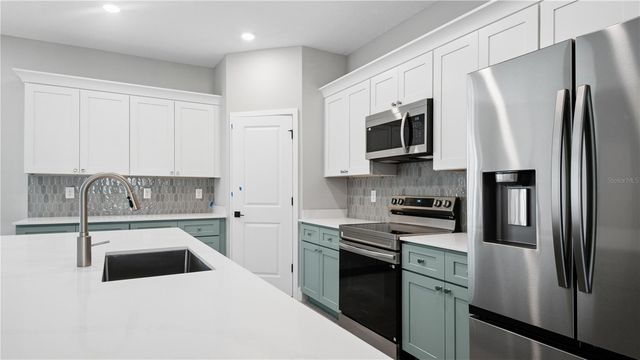 13907 SW 53 RD STREET, Dunnellon, FL 34432