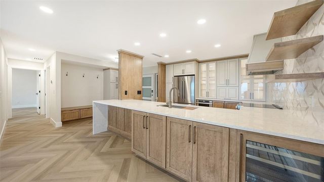 2089 GULF OF MEXICO DRIVE G1-104, Longboat Key, FL 34228