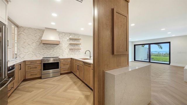 2089 GULF OF MEXICO DRIVE G1-104, Longboat Key, FL 34228