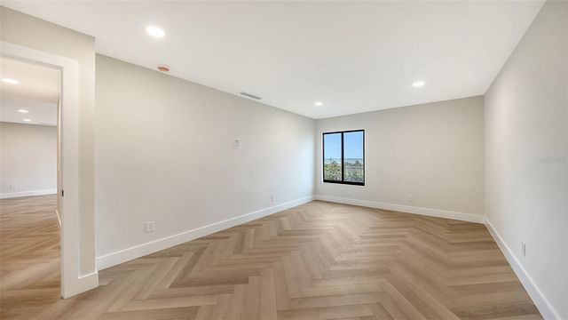 2089 GULF OF MEXICO DRIVE G1-104, Longboat Key, FL 34228