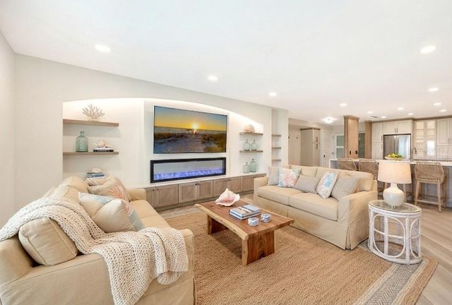 2089 GULF OF MEXICO DRIVE G1-104, Longboat Key, FL 34228