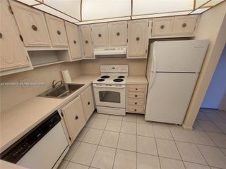 257 S Cypress Road 438, Pompano Beach, FL 33060