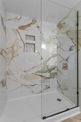 3401 TALLY HO Drive, Kokomo, IN 46902