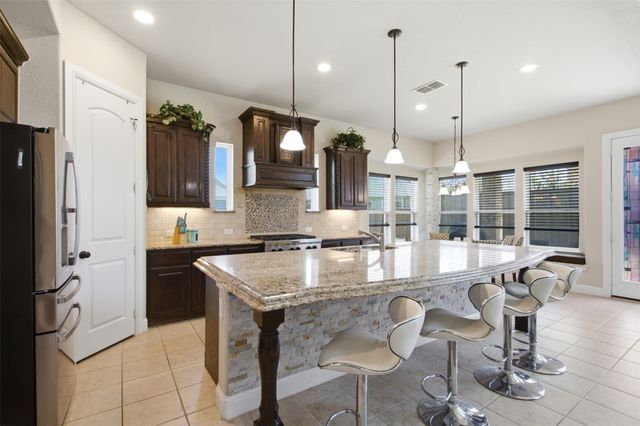4806 Comstock Way, Mansfield, TX 76063