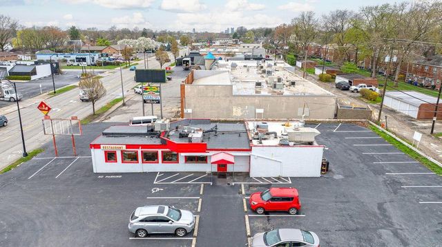 2924 E Main Street, Columbus, OH 43209