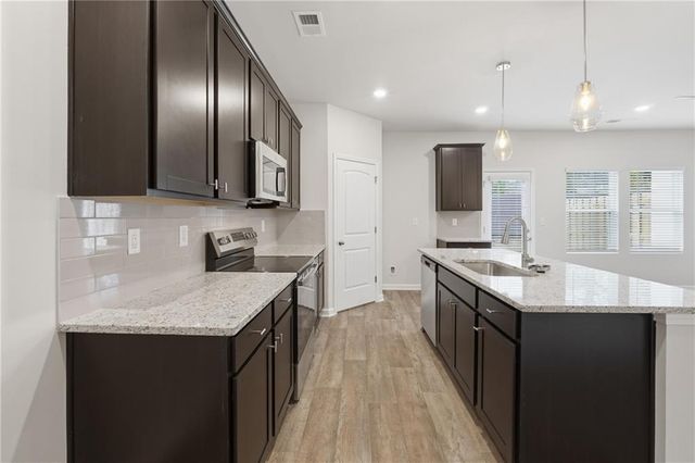 3220 Winding Waters Way, Powder Springs, GA 30127