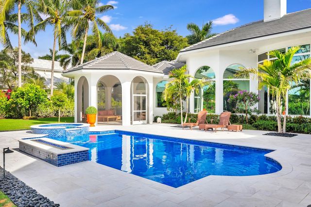 2707 Sheltingham Drive, Wellington, FL 33414