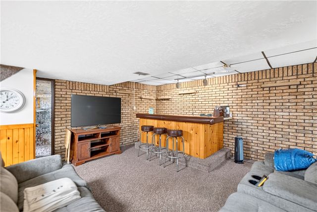 106 Myers St, Monessen, PA 15062